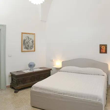 Corte Delle Rondini Nyaraló Calimera