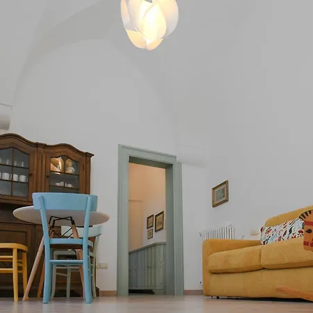 Corte Delle Rondini * Calimera