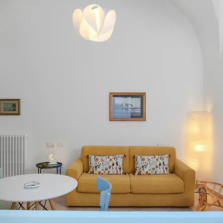 Corte Delle Rondini Nyaraló Calimera