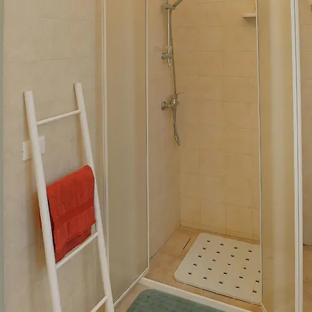 Corte Delle Rondini بيت للعطل